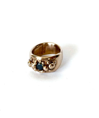 Blue sapphire bubble ring