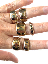 Circle of PARTi sapphire ring